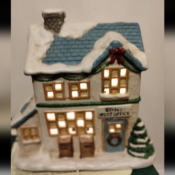 Vintage 1992 Noma Kringle Town Collectibles "Santa's Post Office" Christmas Deco - Picture 1 of 10